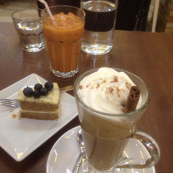 Saber кафе-ресторан. Кафе сабра. Кафе сабра. Кафе сабра. Кафе на хлобыстова 41.