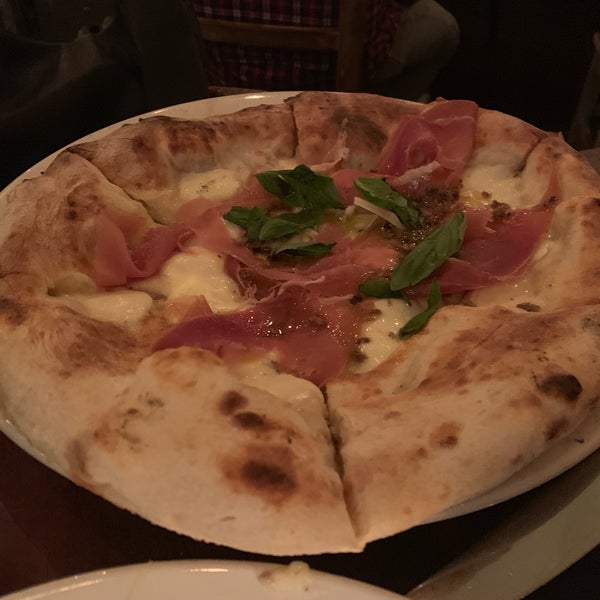 Photo taken at Ovest Pizzoteca by Luzzo&#39;s by Rick N. on 6/7/2019