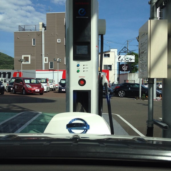 マーケットピア 札幌日産手稲店 札幌市手稲区手稲本町三条