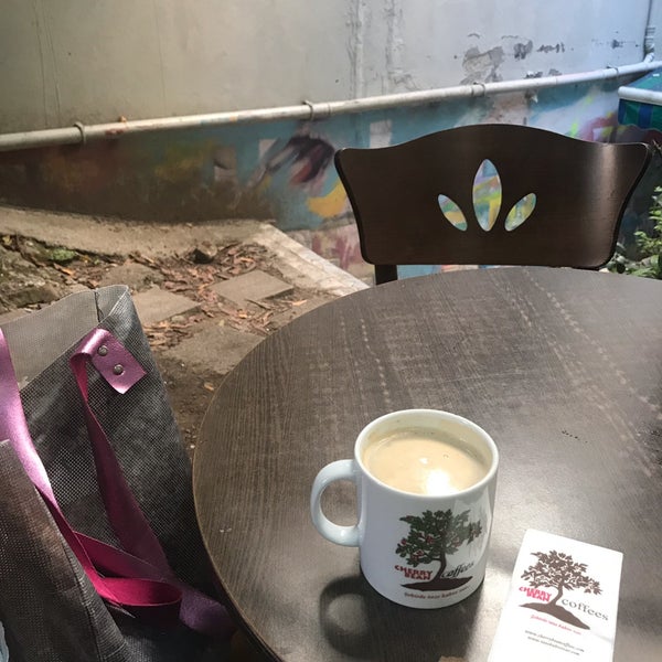 6/3/2018 tarihinde Müge A.ziyaretçi tarafından Cherrybean Coffees'de çekilen fotoğraf