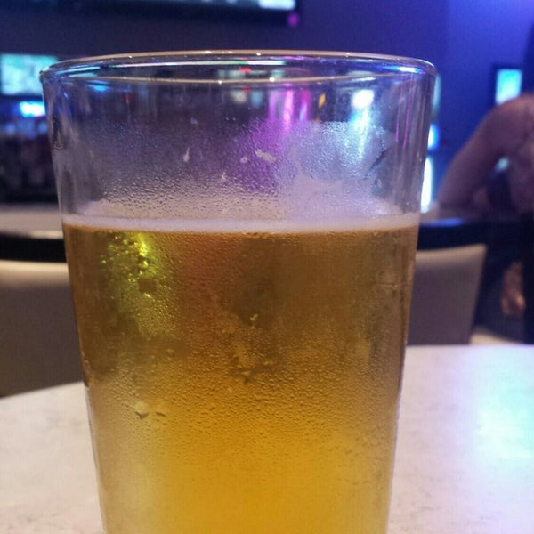 Foxiis Sports Grill Sports Bar in Murphy