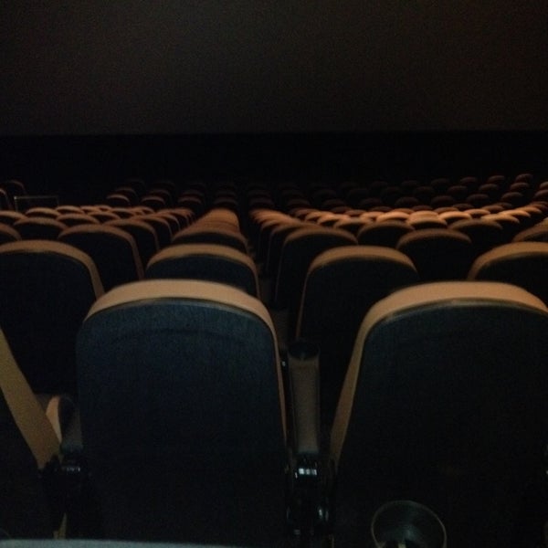 Regal UA King Of Prussia 4DX, IMAX & RPX King of Prussia'da Sinema'da