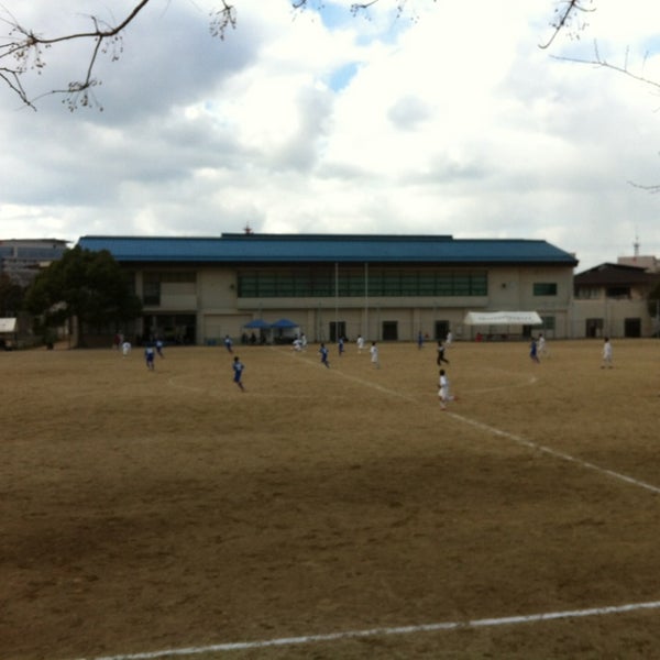 Fotos En 和歌山大学教育学部附属小学校 中学校 吹上1 4 1