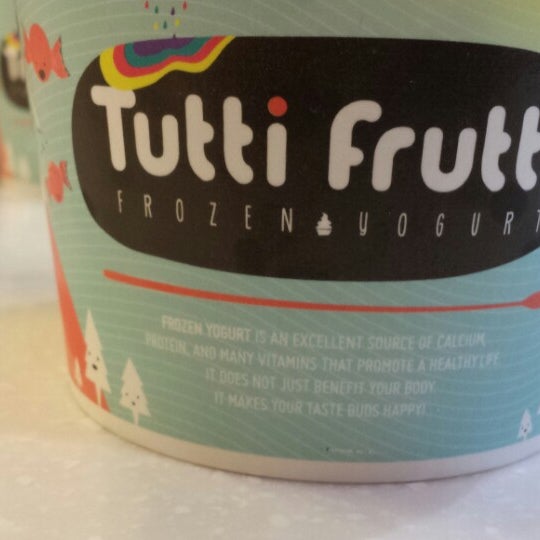 6/16/2014 tarihinde Teranceziyaretçi tarafından Tutti Frutti'de çekilen fotoğraf
