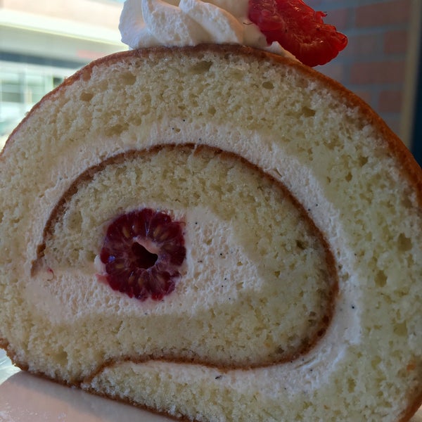 Mari Bakery in Calgary