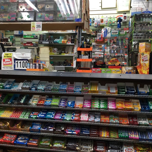 минимаркеты в москве. 1 маркет мини. мини маркет черкесск. продуктовый магазин баннер. 1 маркет мини.