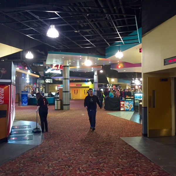 Phoenix Theaters Lennox Town Center 24 Columbus, OH