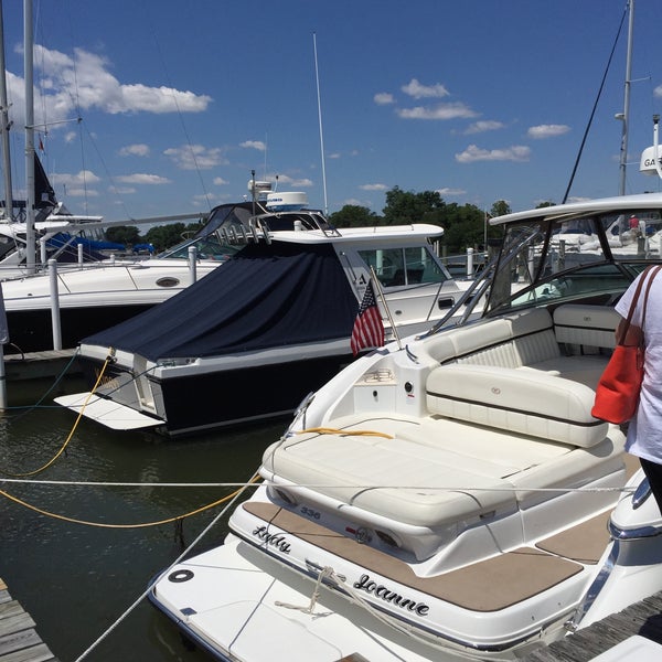 BALTIMORE YACHT CLUB 6 tips from 200 visitors