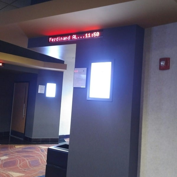 Fotos en Kerasotes ShowPlace 14 (Ahora cerrado) Cine en Harmon Meadows