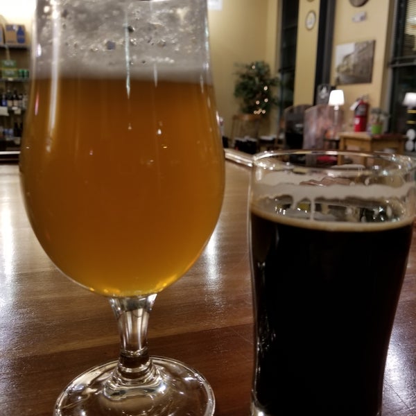 Foto tirada no(a) Beer Durham por Jennifer T. em 12/18/2018