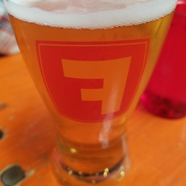 Photo taken at Fullsteam Brewery by Jennifer T. on 4/24/2019