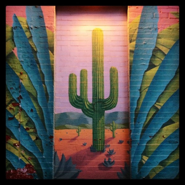 3/20/2014에 Greg B.님이 Dahlia&#39;s Mexican Restaurant에서 찍은 사진