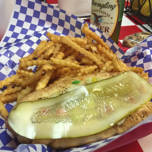 Bruce's Chicago Grill & Dog House Largo, FL