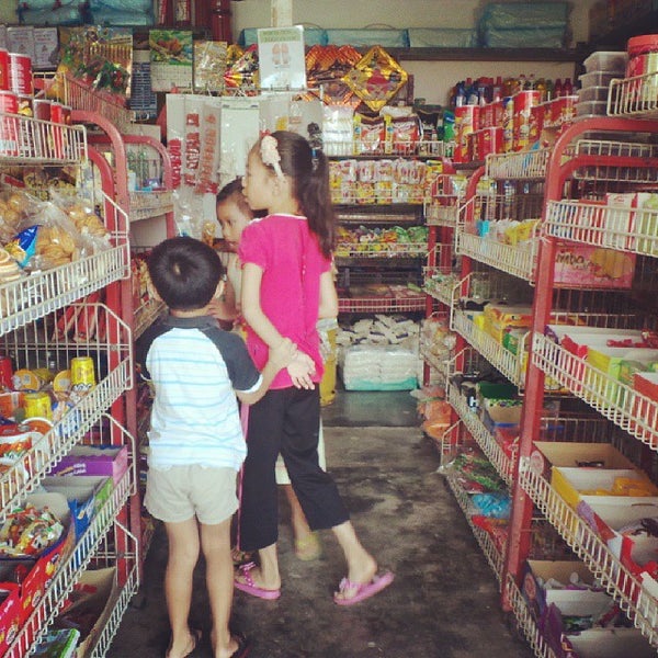 Photos At Kedai Runcit Cik Ani Jalan Wawasan 1