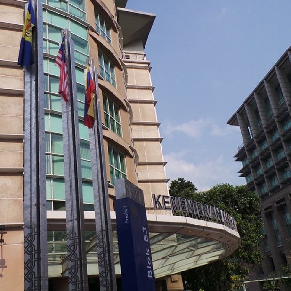 Malaysia kementerian putrajaya kesihatan Jawatan Kosong