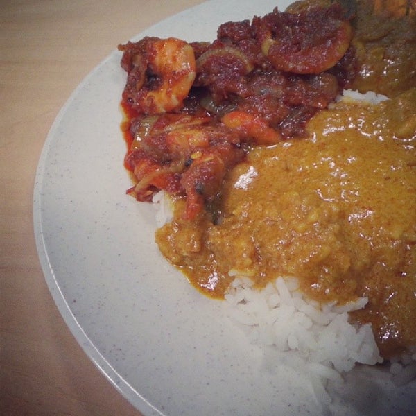 Photos at Blok E2 Kompleks Kerajaan Malaysia, Putrajaya - 129 visitors