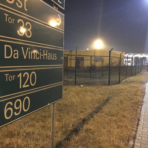 Photos At Tor 120 Flughafen 55 Visitors