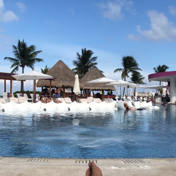 Foto tirada no(a) Temptation Resort &amp; Spa Cancun por حُسام بن خالد em 8/21/2018