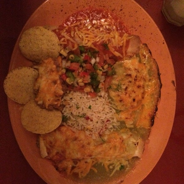 I had the plato combinado. Loved the enchiladas de nopalito (cactus) and the chilaquiles. Yum!  Margs were good too.