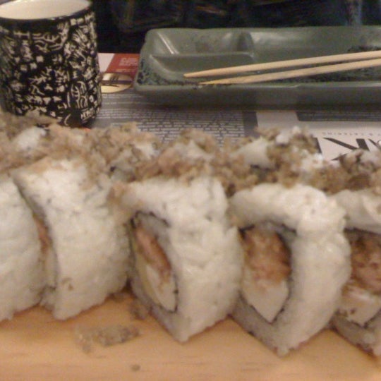Photo taken at Maki Sushi by Javier V. on 10/14/2012
