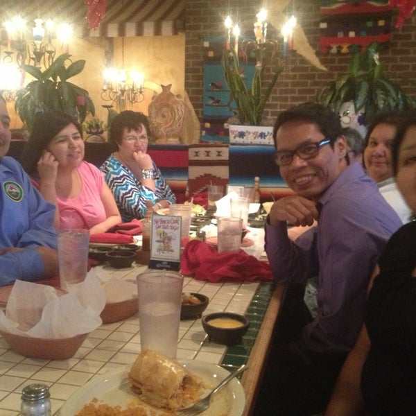 3/4/2013에 Nancy T.님이 Ted&#39;s Cafe Escondido에서 찍은 사진
