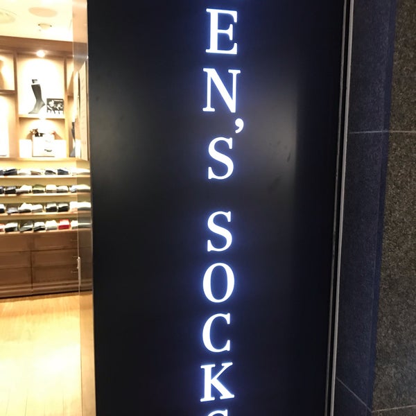 Photos At 靴下屋 天神地下街店 中央区天神2