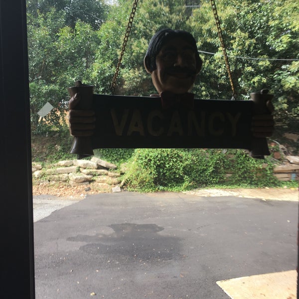 River Twist - Gift Shop In Jamestown