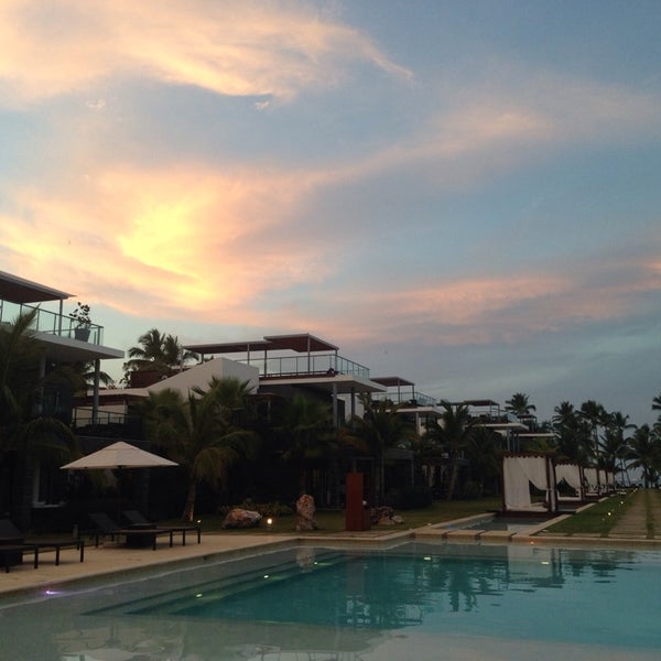 Foto diambil di Sublime Samaná Hotel &amp; Residences oleh Estelle T. pada 3/18/2014