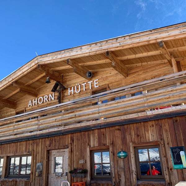 Mayrhofen Wood shop