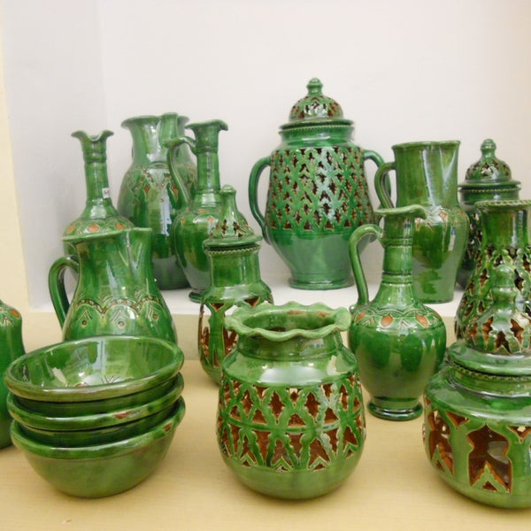 San Miguel Artesanía (Spanish traditional ceramics and pottery) Arts