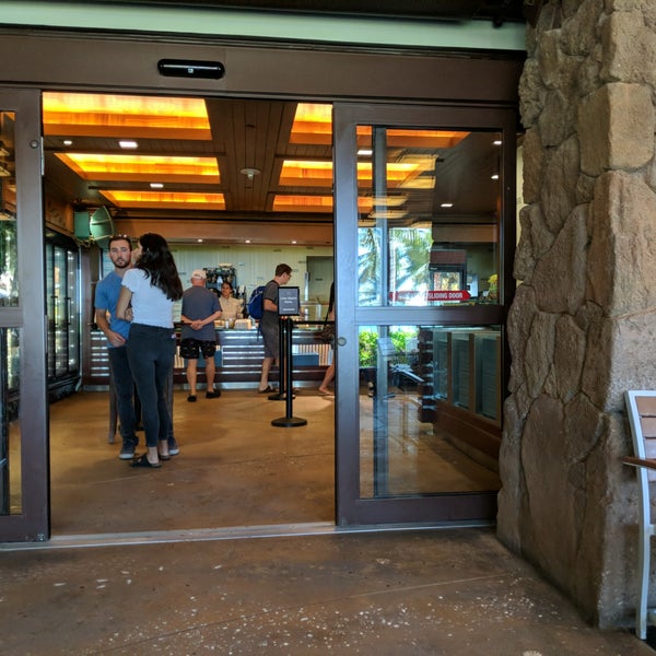 Ulu Cafe 92 Ali'inui Dr.