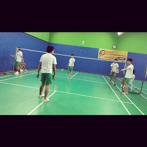 Listening sports centre