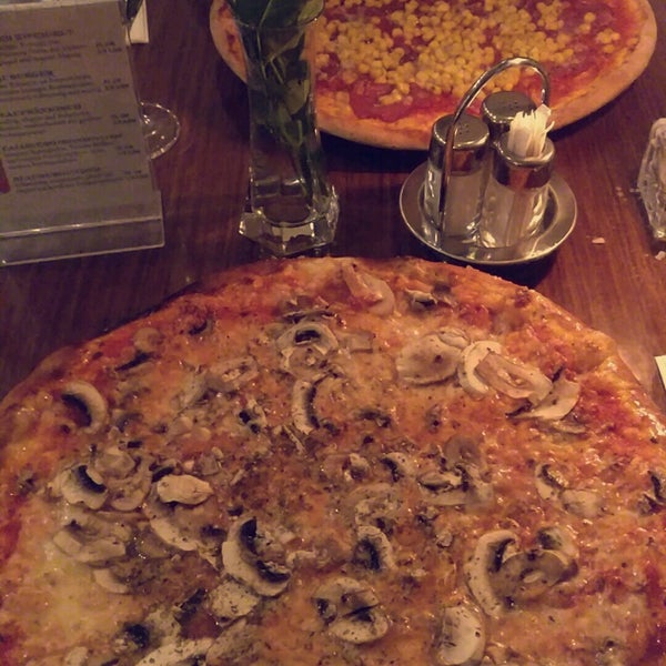 Pizzeria Nino Schottenfeld Burggasse 102
