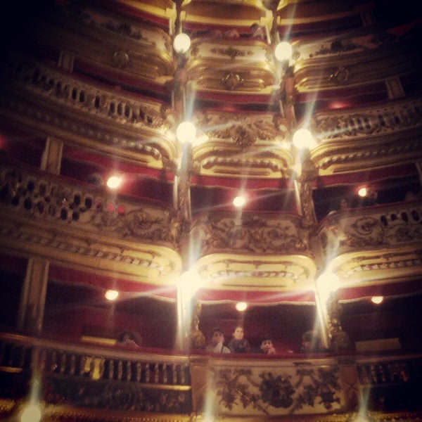 Das Foto wurde bei Teatro Bellini von Michele N. am 3/26/2013 aufgenommen