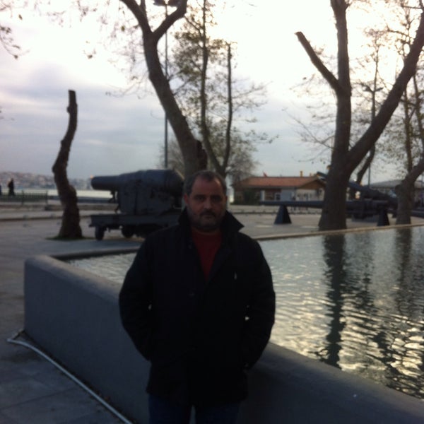 Снимок сделан в Beşiktaş Meydanı пользователем TC Kenan S. 1/3/2015