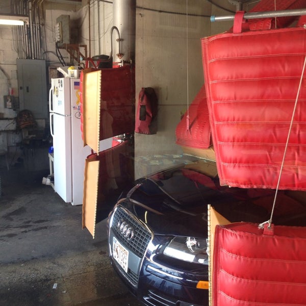 Photos at Two Minit Carwash Car Wash and Detail in Piedmont Heights