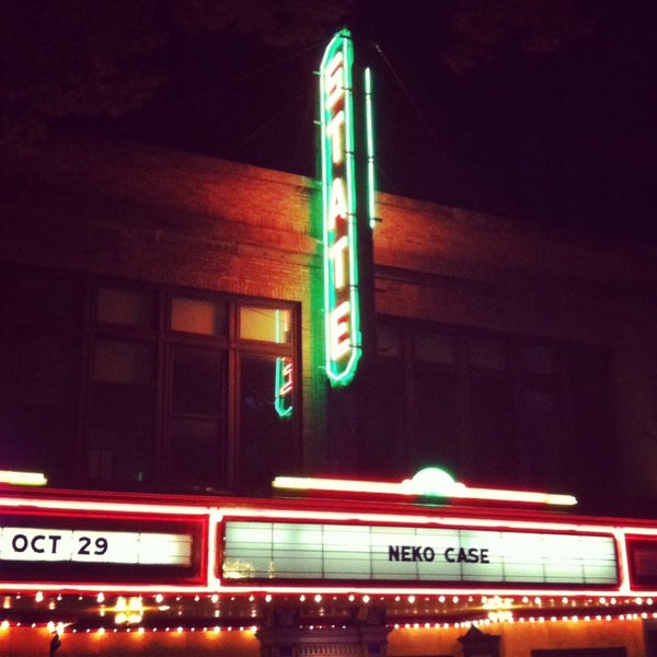 Foto tomada en State Theatre of Ithaca  por Jackie el 10/29/2013