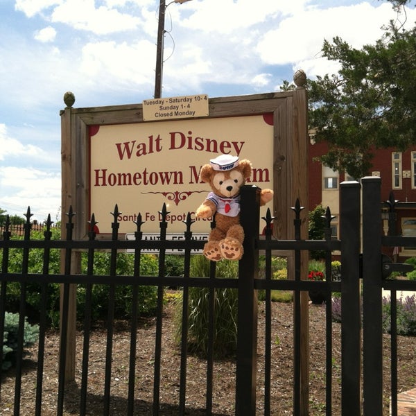 รูปภาพถ่ายที่ Walt Disney Hometown Museum โดย Kevin W. เมื่อ 6/9/2013