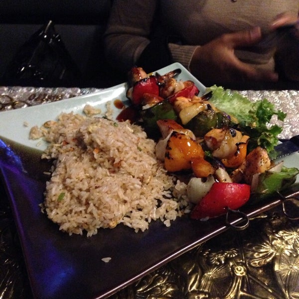 Das Foto wurde bei Osaka Japanese Cuisine von Tierra B. am 1/12/2014 aufgenommen