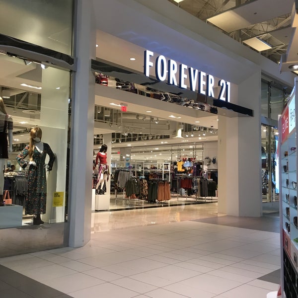 Photos at Forever 21 Clothing Store in Sawgrass Mills
