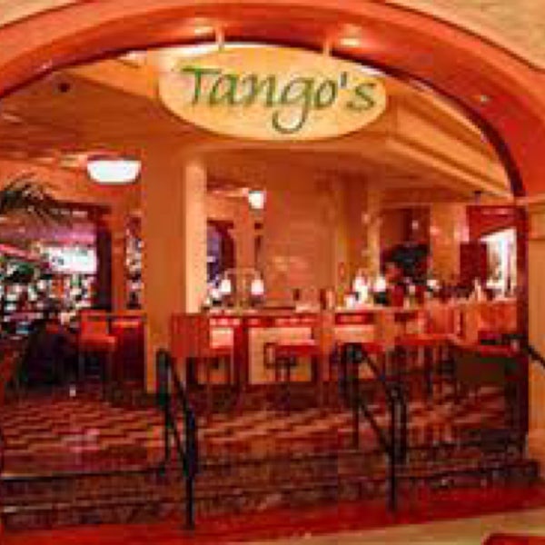 Снимок сделан в Tango&#39;s Lounge пользователем Sam M. 9/7/2017