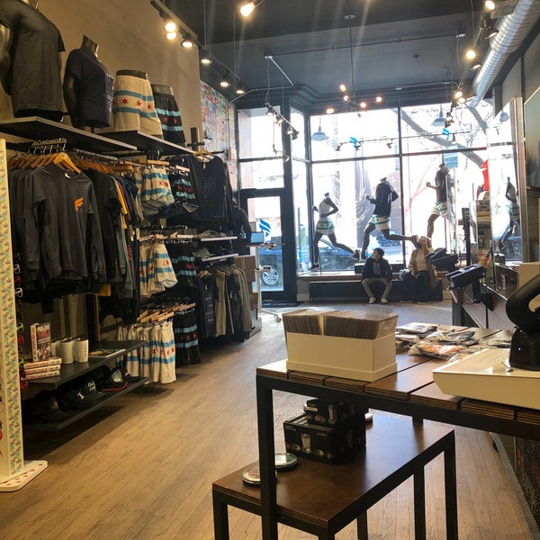 Fleet Feet Old Town Triangle Chicago, IL