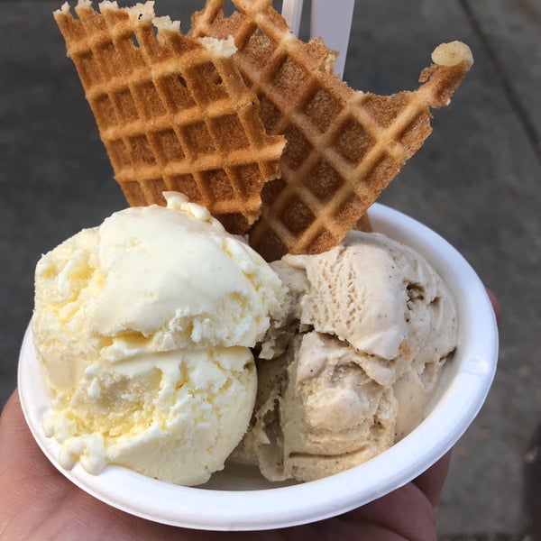 5/22/2021にAndrew W.がJeni&#39;s Splendid Ice Creamsで撮った写真