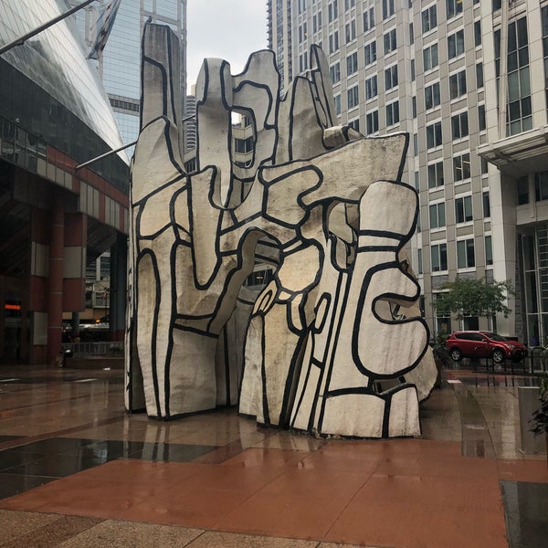 Monument with Standing Beast Dubuffet sculpture Public