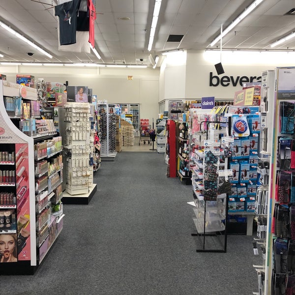 CVS pharmacy - River West - Chicago, IL