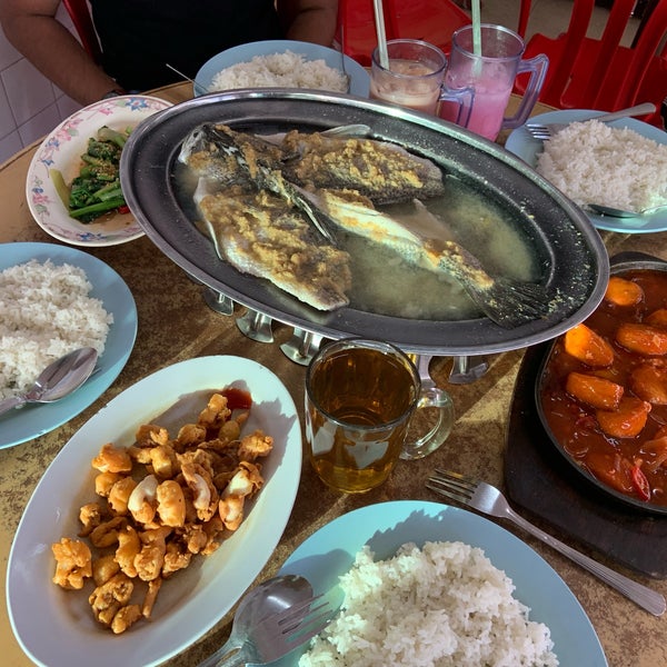 Restoran Seafood Hassan Ong Johor Kota Tinggi