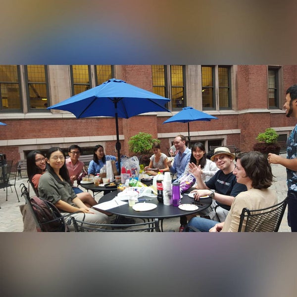 9/17/2015 tarihinde Kiki L.ziyaretçi tarafından Teachers College, Columbia University'de çekilen fotoğraf