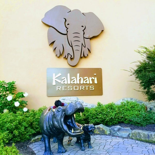 Photo taken at Kalahari Resorts Poconos by R . on 9/17/2018