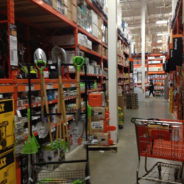 Fotos em The Home Depot Fairview Facer St. Catharines, ON