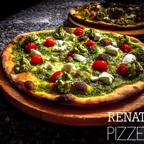 Das Foto wurde bei Renato&#39;s Pizzeria von Renato&#39;s Pizzeria am 12/8/2014 aufgenommen